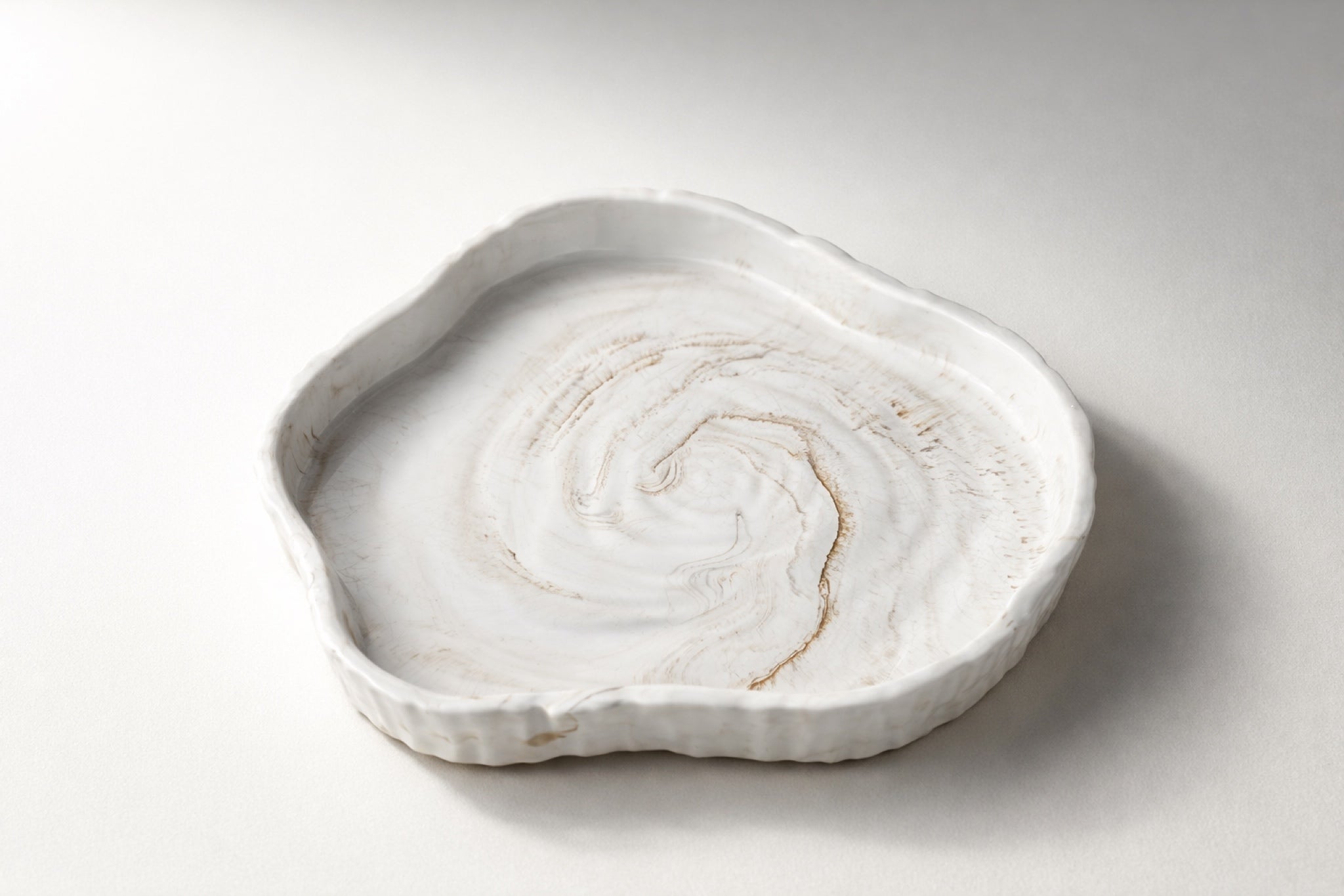 MAREA – Organische Jesmonite Schale