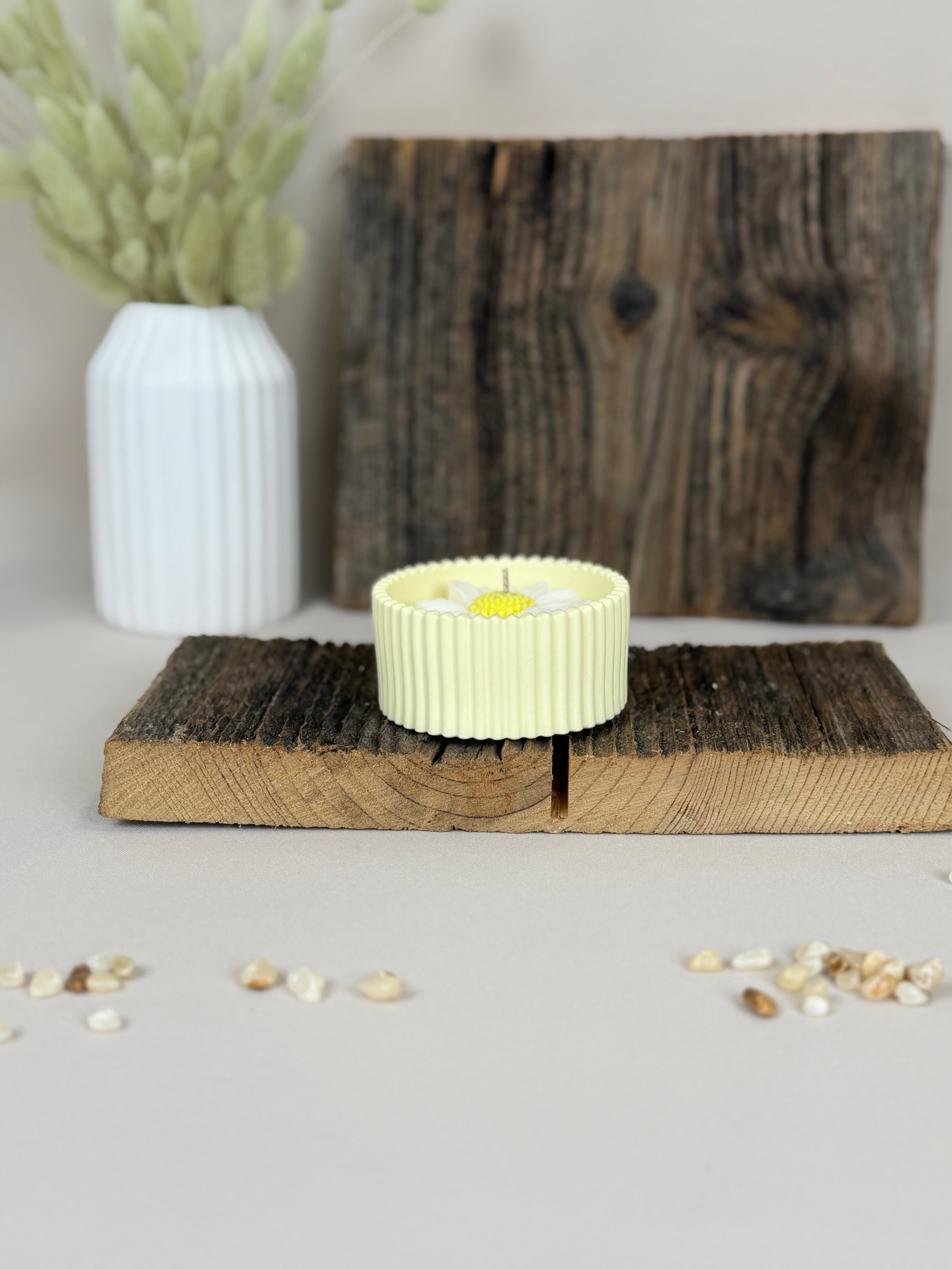 Blütenkerze aus Sojawachs – Duftkerze handgemacht | 5 Farben | Gastgeschenk